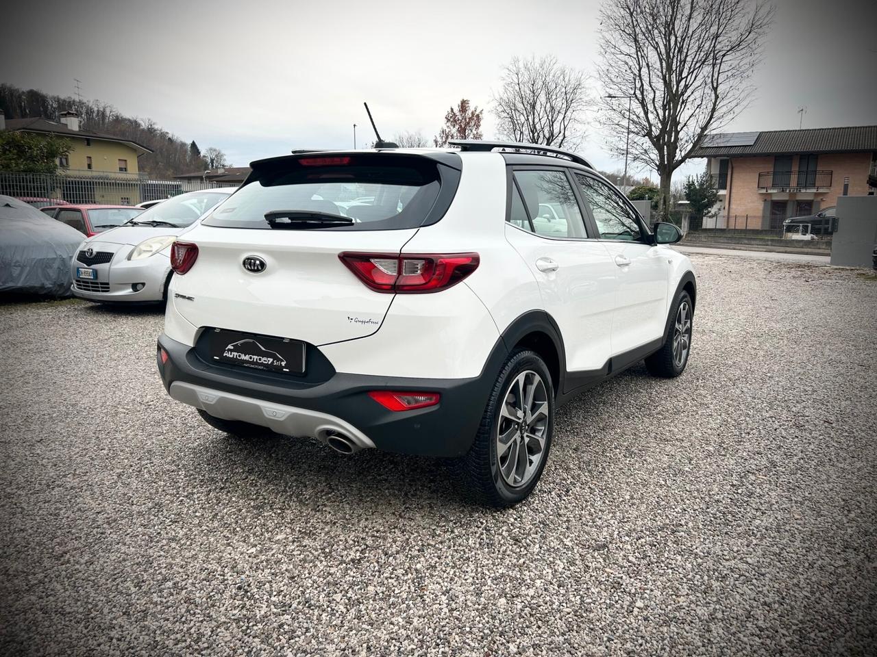 Kia Stonic 1.4 MPI 100 CV -UNIPROPRIETARIO