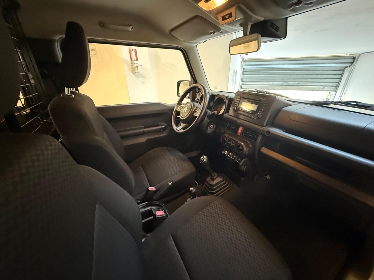 Suzuki Jimny 1.5 5MT PRO (N1)