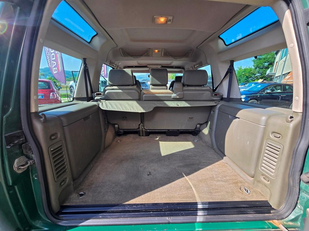 Land Rover Discovery 2.5 TD5 "S" BELIZE GREEN