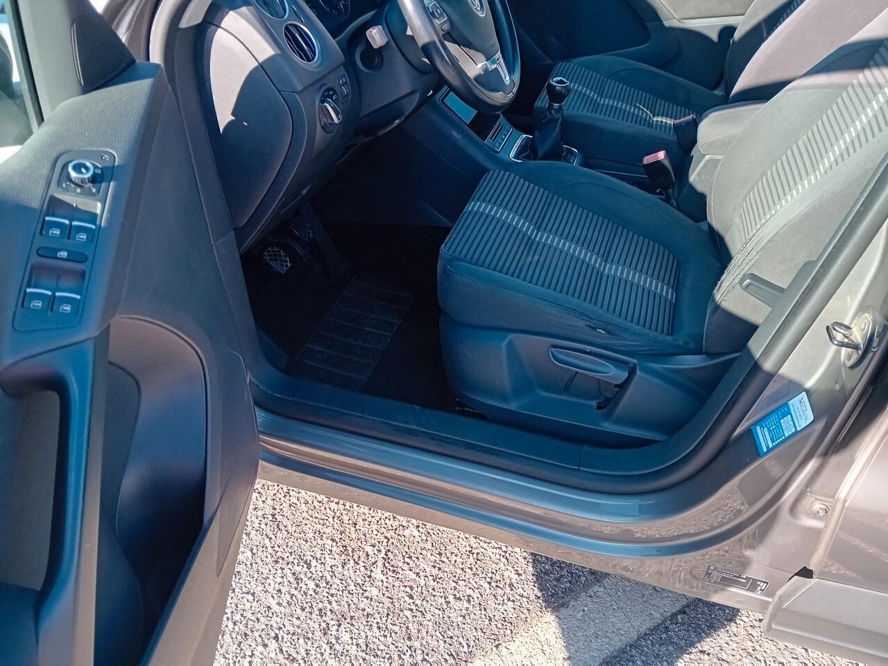 Volkswagen Tiguan 2.0 TDI DPF 4MOTION Sport & Style
