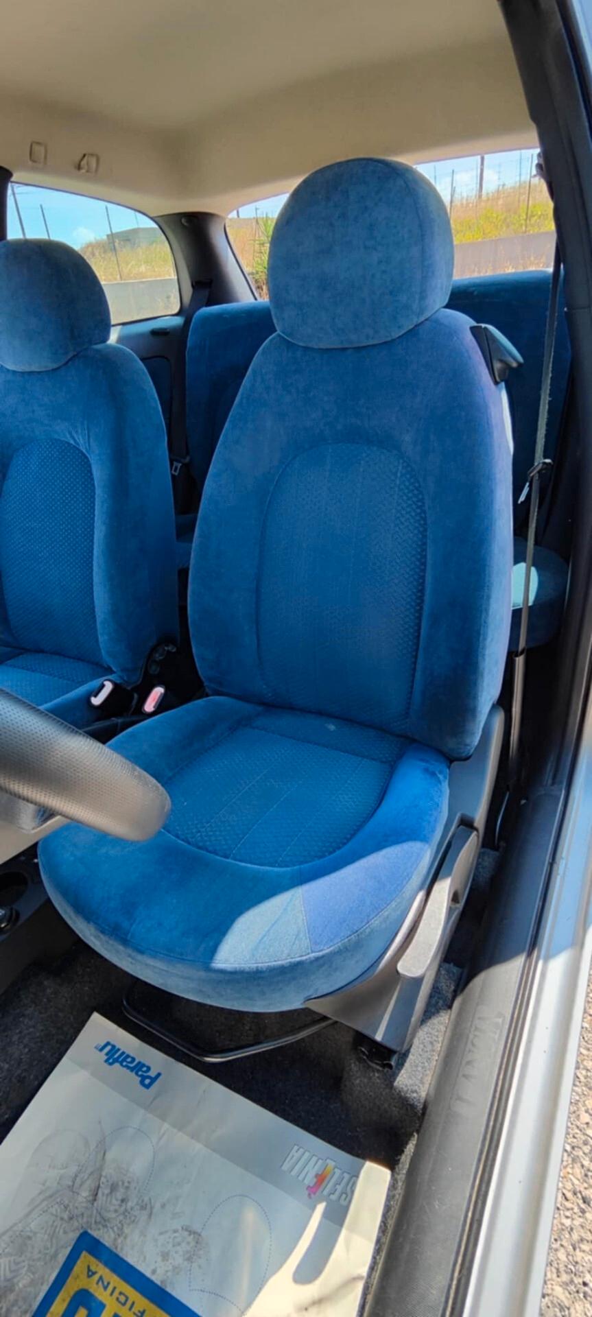 Lancia Ypsilon 1.3 Multijet 16V Platino