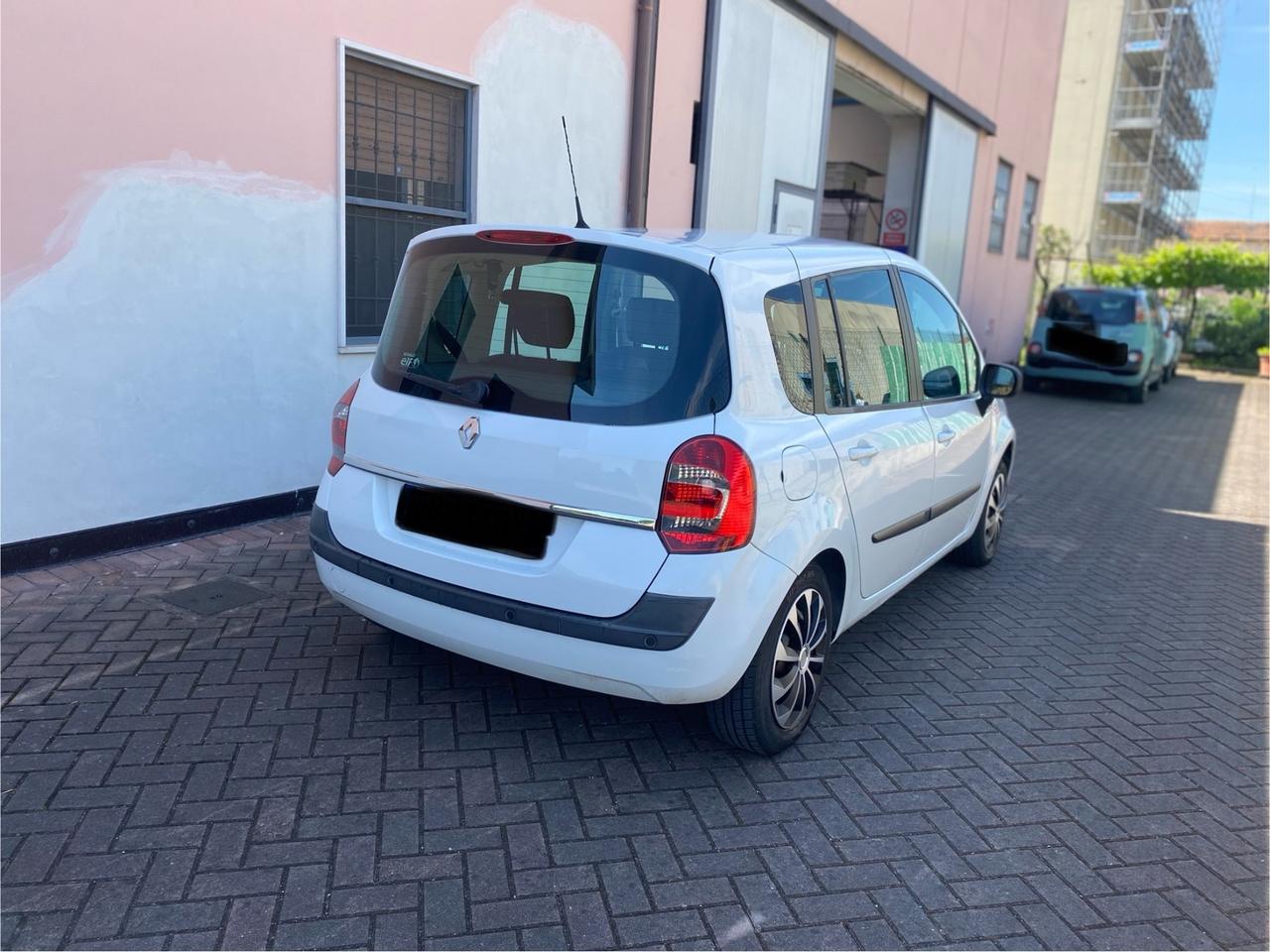 Renault Modus Grand Modus 1.2 16V Live