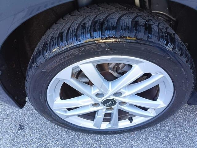 Audi A3 Sedan 30 TDI Business Advanced