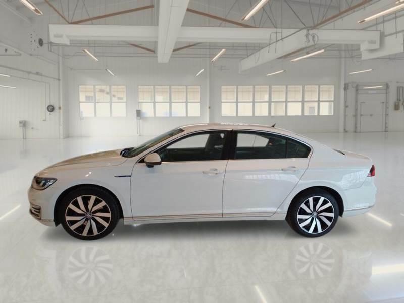 VOLKSWAGEN PASSAT 1.4 TSI DSG GTE 4 PORTE BERLINA