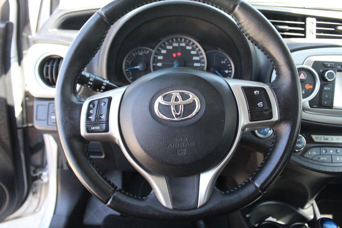 TOYOTA - Yaris - 1.5 Hybrid 5p. Style