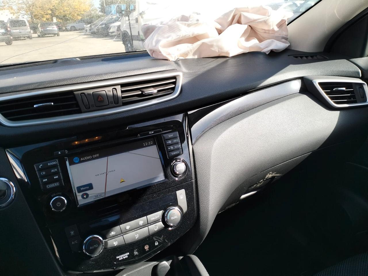 Nissan Qashqai 1.2 DIG-T - SINISTRATO