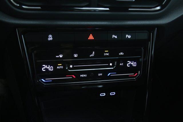 VOLKSWAGEN T-Roc 2.0 TDI SCR Style Black Pack/Retrocamera/ IQ.LED