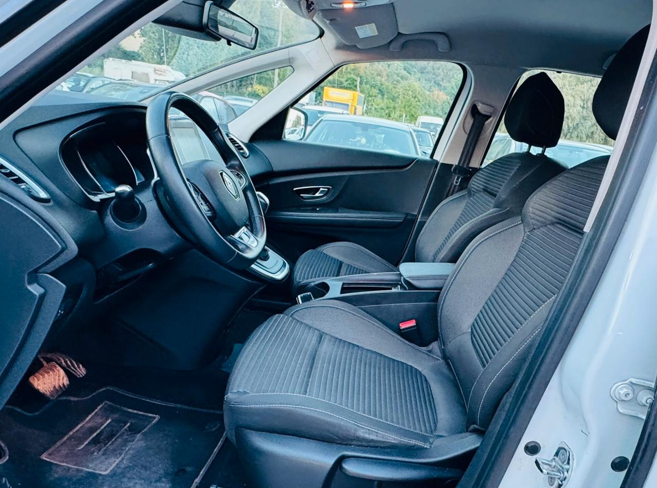 Renault Grand Scenic Blue dCi 120 CV EDC Initiale Paris