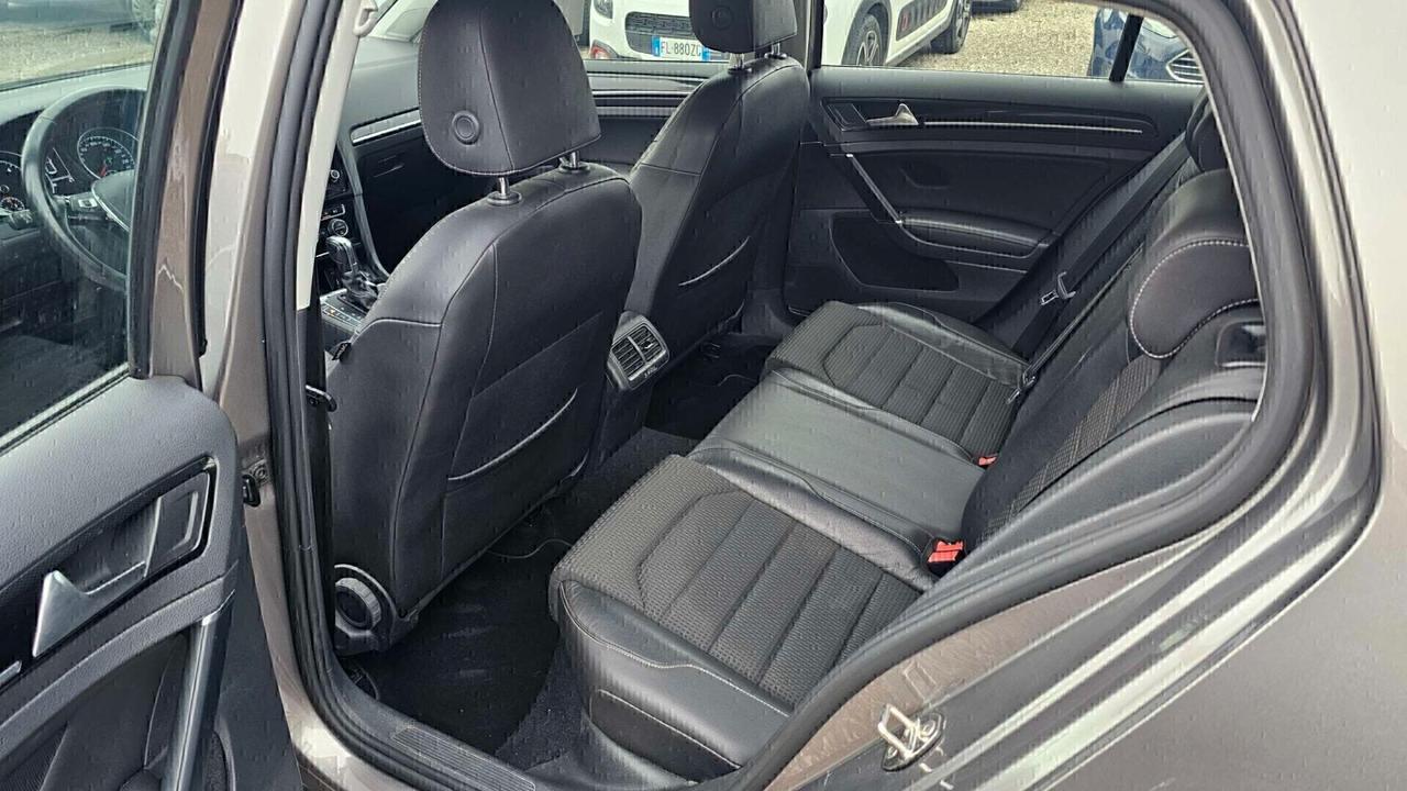 Volkswagen Golf 1.6 TDI 110 CV DSG 5p. Highline BlueMotion Technology