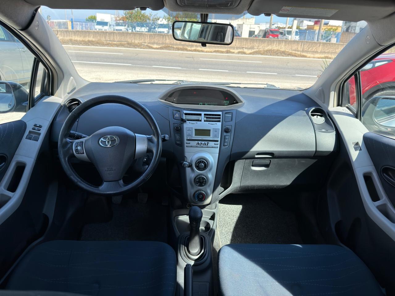 Toyota Yaris 1.0 5 porte Sol “NUOVISSIMA”