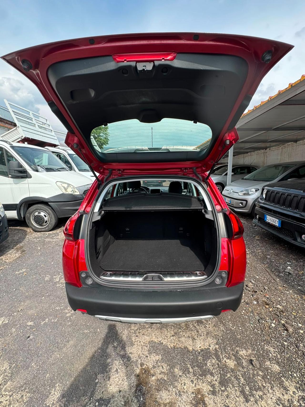 Peugeot 2008 BlueHDi 120 S&S Allure