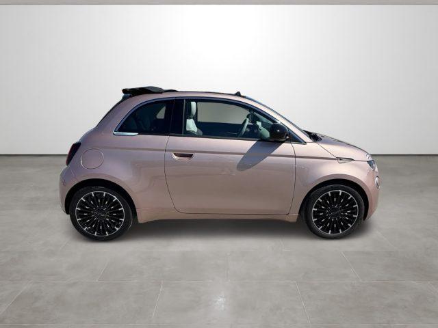 FIAT 500 Cabrio 1.0 hybrid Dolcevita La Prima