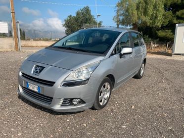 Peugeot 5008 1.6 HDi 112CV Premium