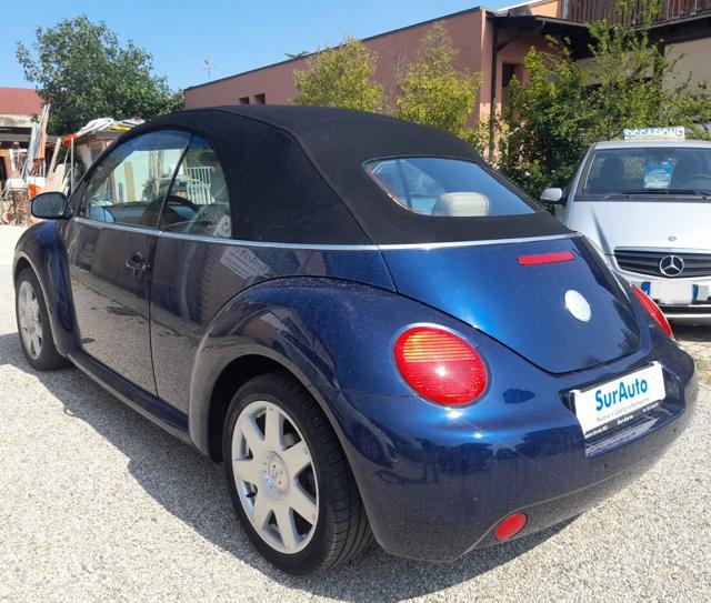 VOLKSWAGEN New Beetle 1.6 Cabrio