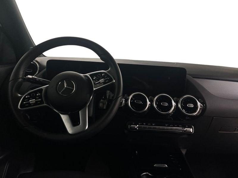 Mercedes-Benz GLA 180 Automatic Sport Plus