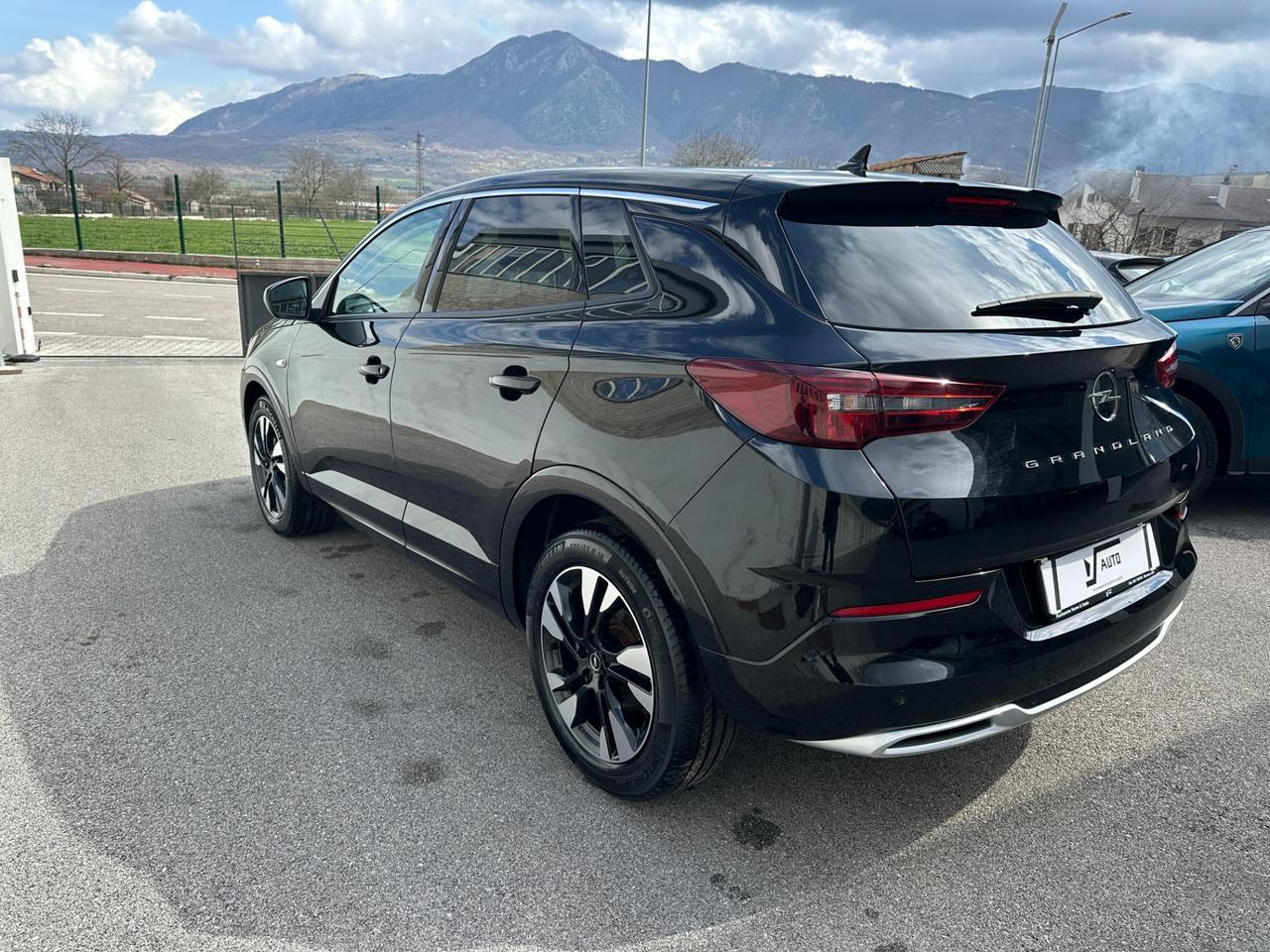 Opel Grandland 1.5 ecotec Business Elegance s&s 130cv at8
