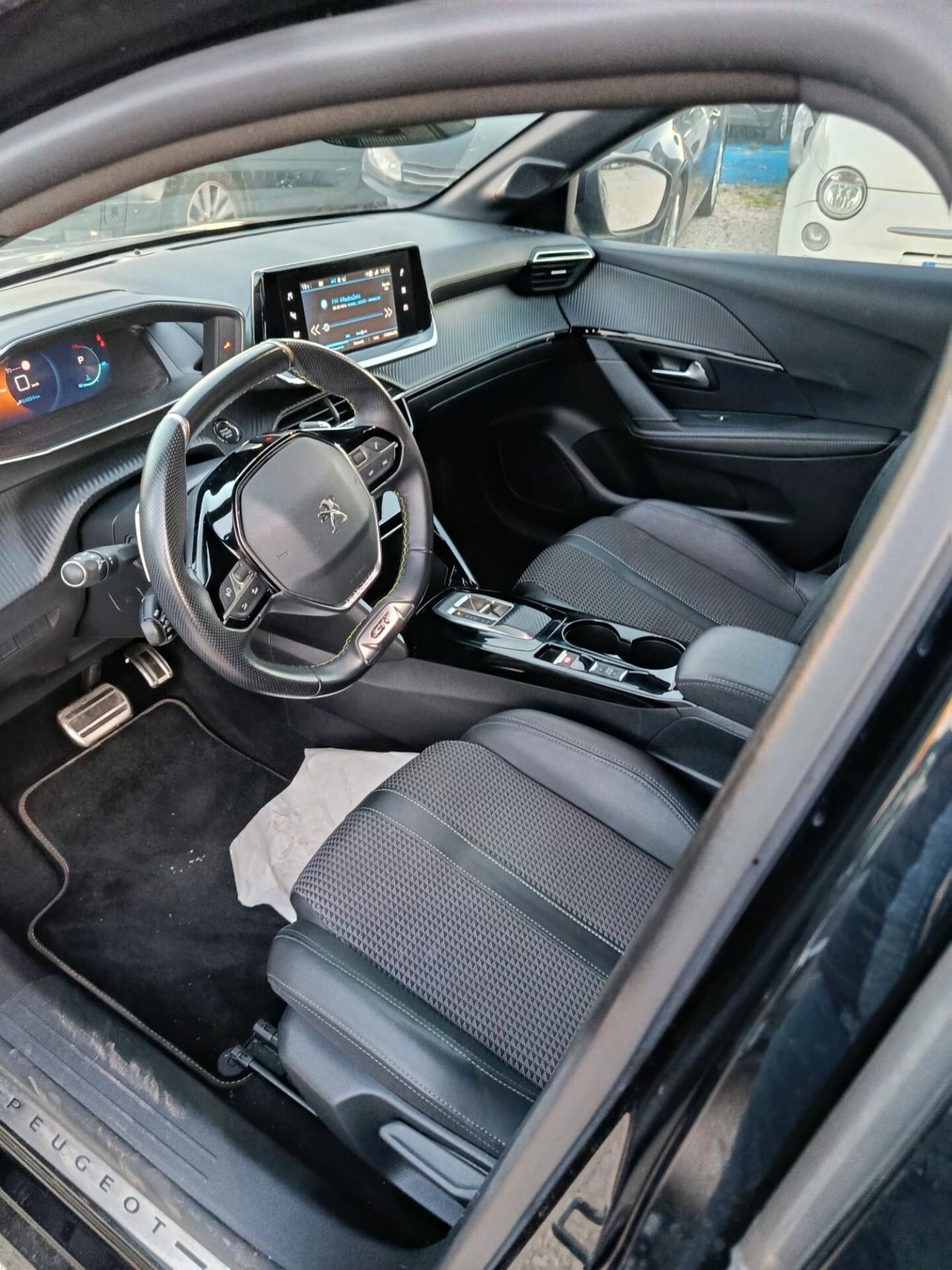 Peugeot 208 PureTech 130 Stop&Start EAT8 5 porte GT