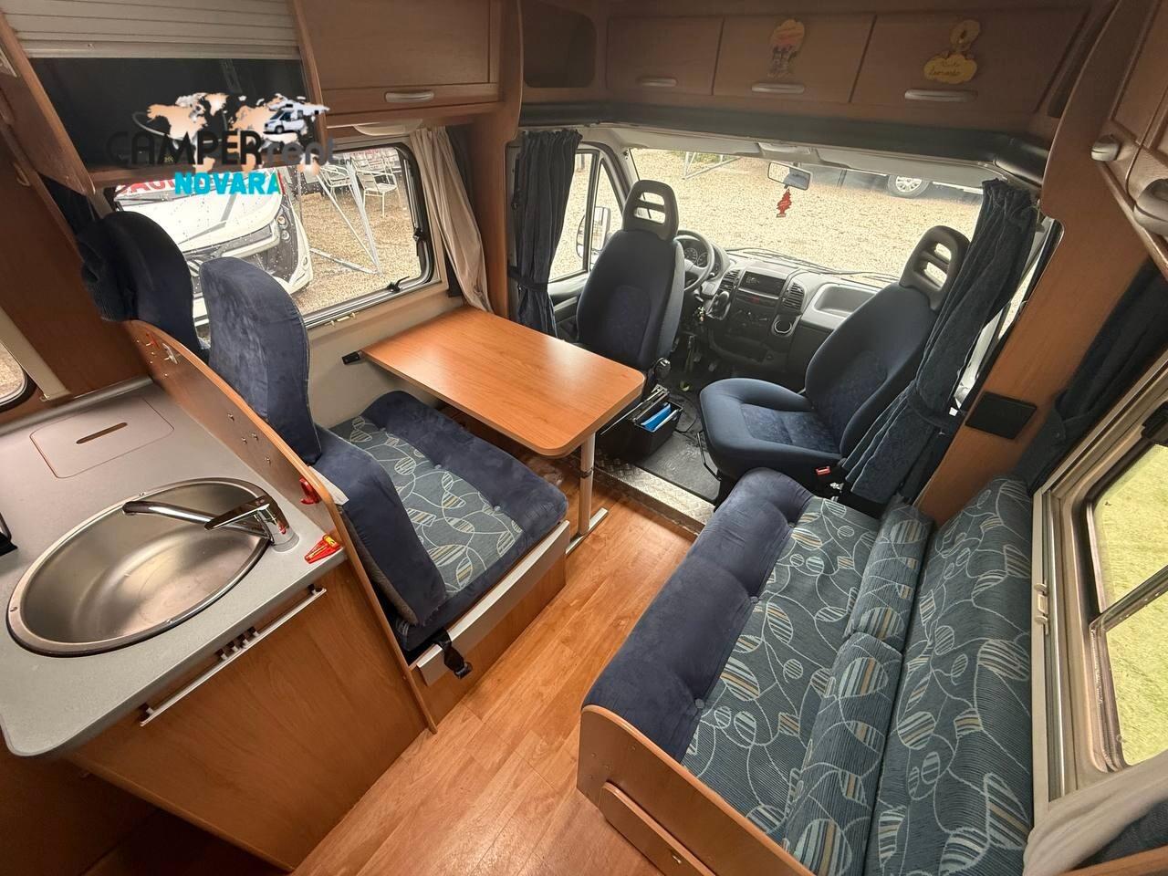 Ci International ELLIOT GARAGE P - SEMINTEGRALE GARAGE