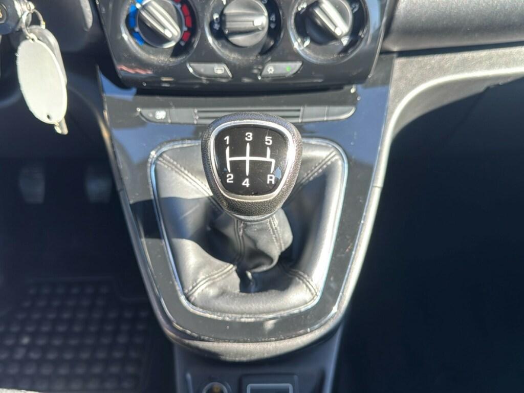 Lancia Ypsilon 5 Porte 1.2 Mya