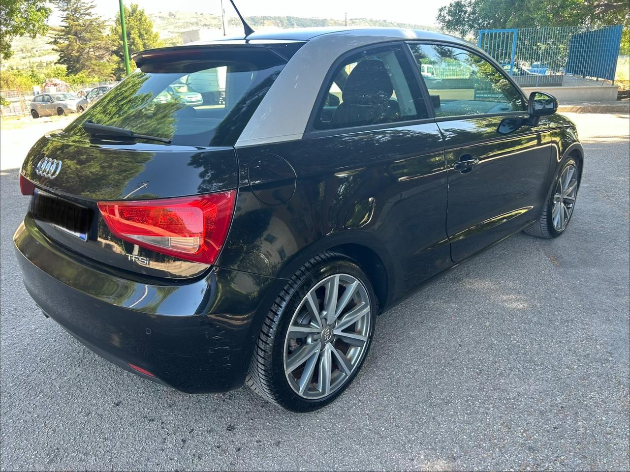 Audi A1 1.4 TFSI S tronic Ambition