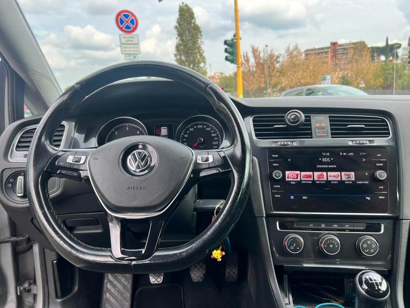 Volkswagen Golf 5 Porte Golf 5p 1.6 tdi CERCHI PDC NAV 115cv distr nuova!115cv