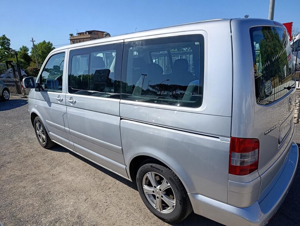 Volkswagen T5 Multivan 2.5 TDI 4Motion