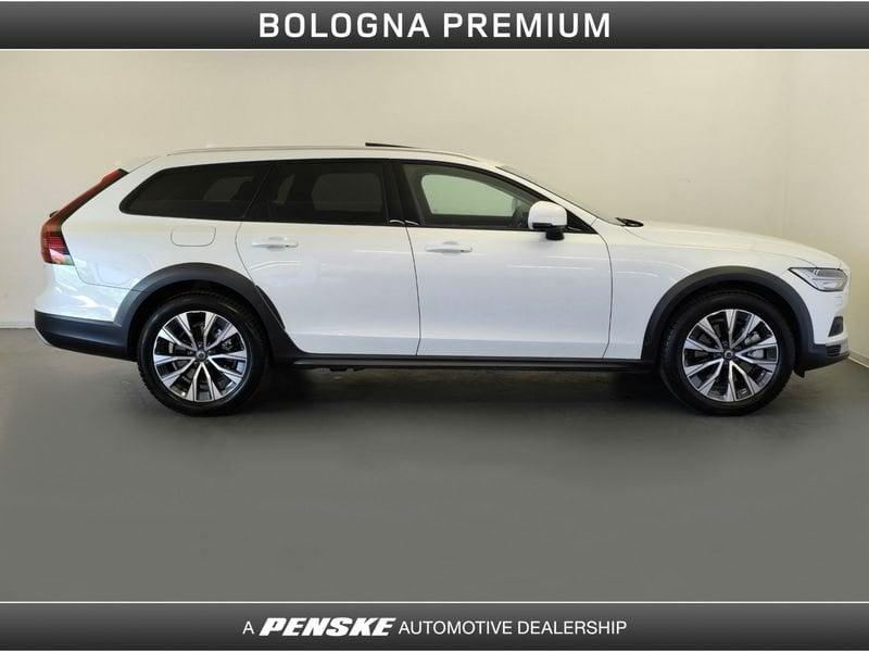 Volvo V90 Cross Country B4 (d) AWD automatico Ultimate