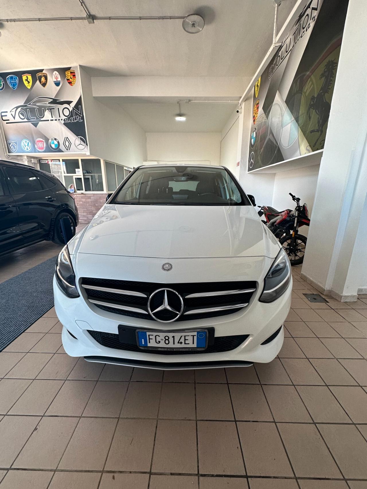 Mercedes-benz A 180 A 180 d Automatic Premium