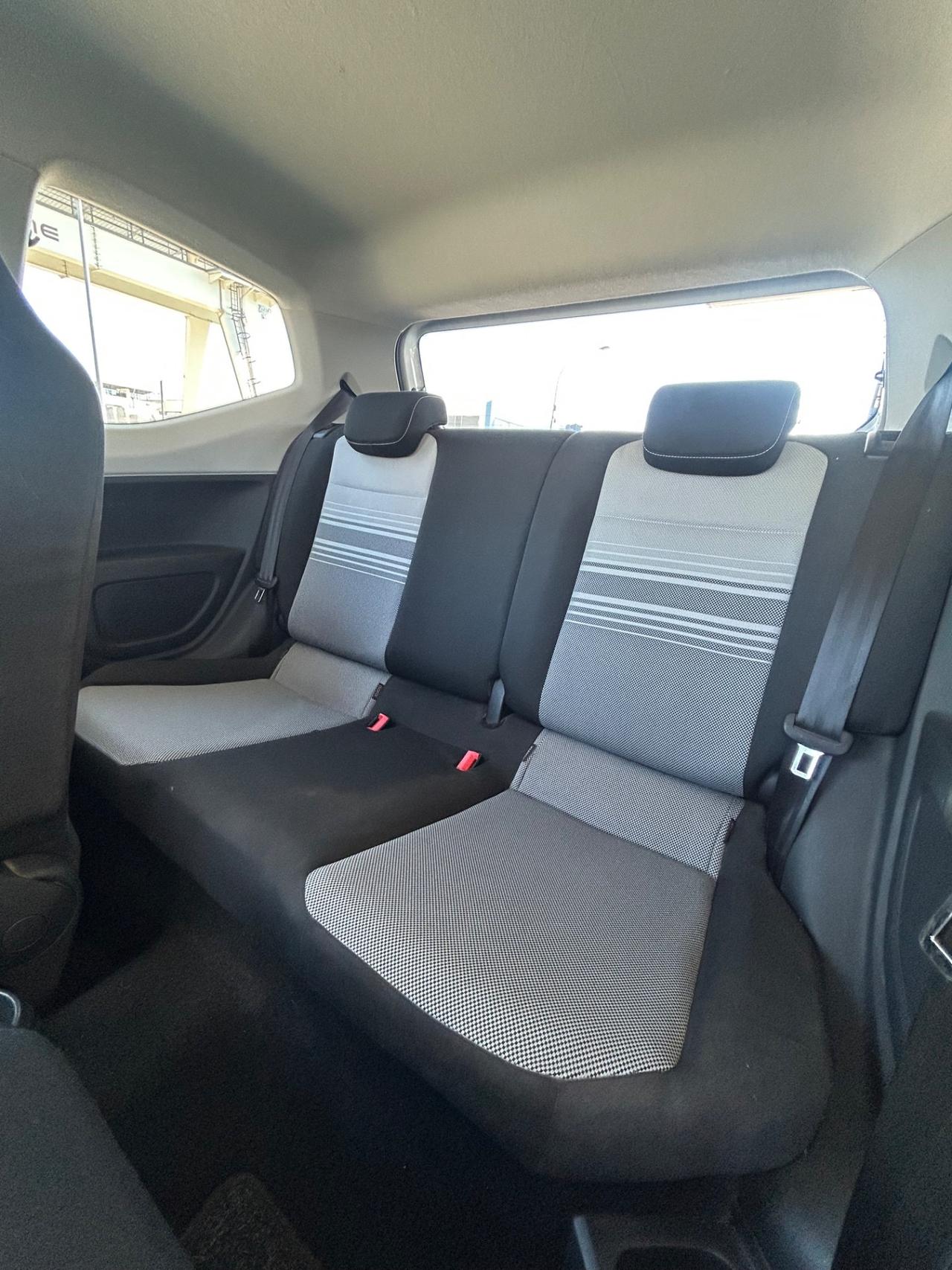 Volkswagen up! 1.0 75 CV 3p. high