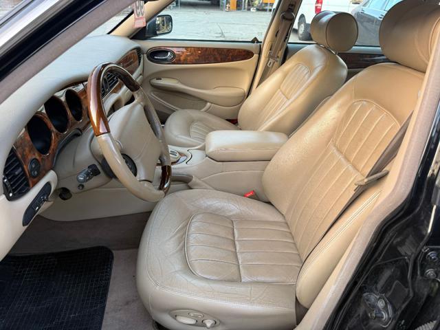 JAGUAR XJ 3.2 cat Executive ISCRITTA ASI