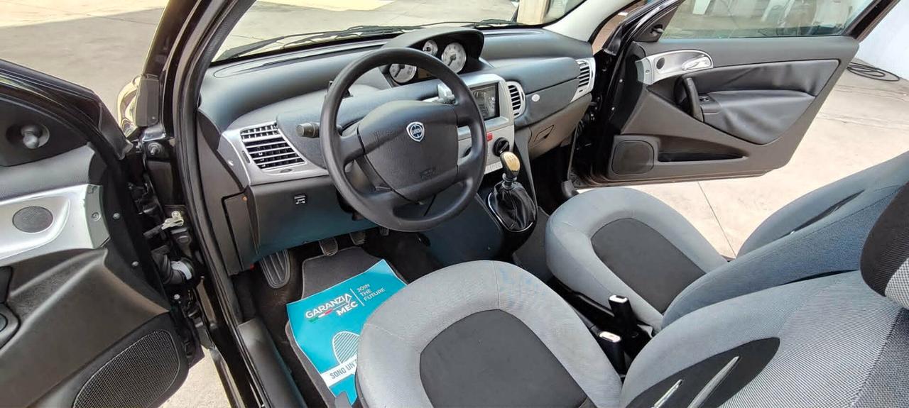 Lancia Ypsilon 1.2 GPL
