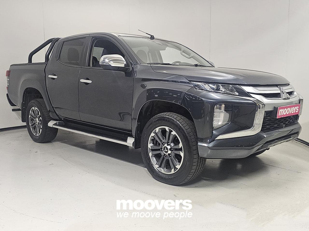 MITSUBISHI L200 (2019-2022) 2.3 D Double Cab 4x4 Super Select Intense aut. *Roll Bar*