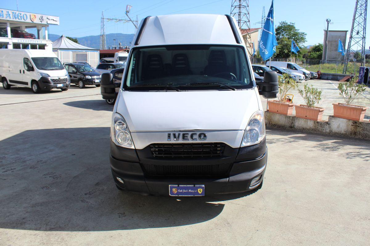 IVECO - Daily 35S11 Pari al nuovo