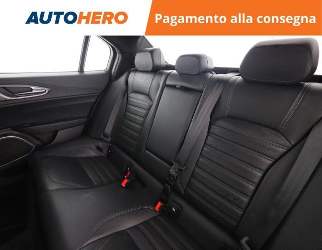 ALFA ROMEO Giulia 2.2 Turbodiesel 210 CV AT8 AWD Q4 Veloce