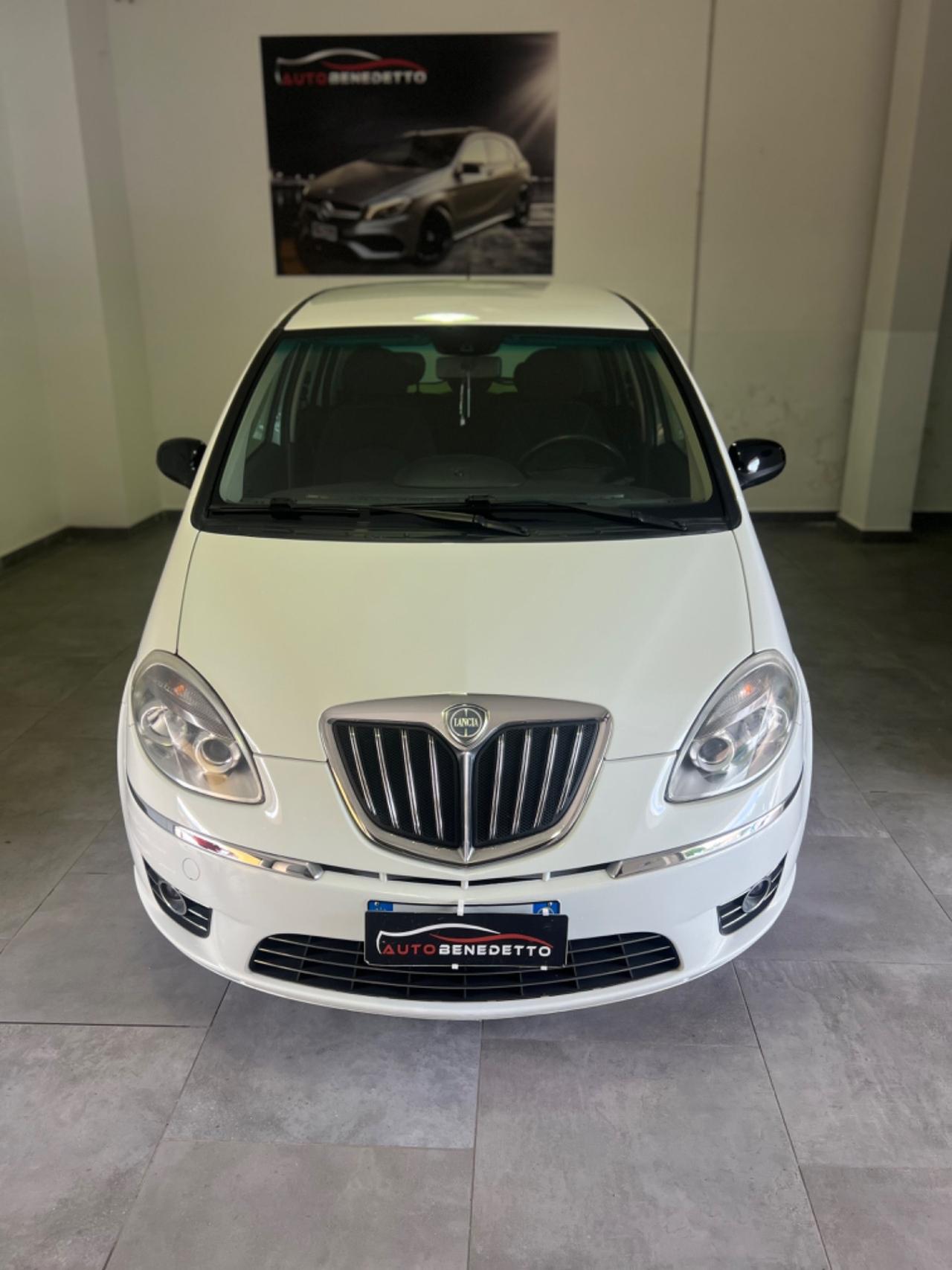 Lancia MUSA 1.4 16V Platinum 2011