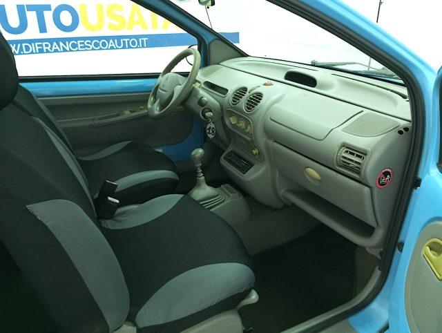 RENAULT Twingo 1.2 Initiale