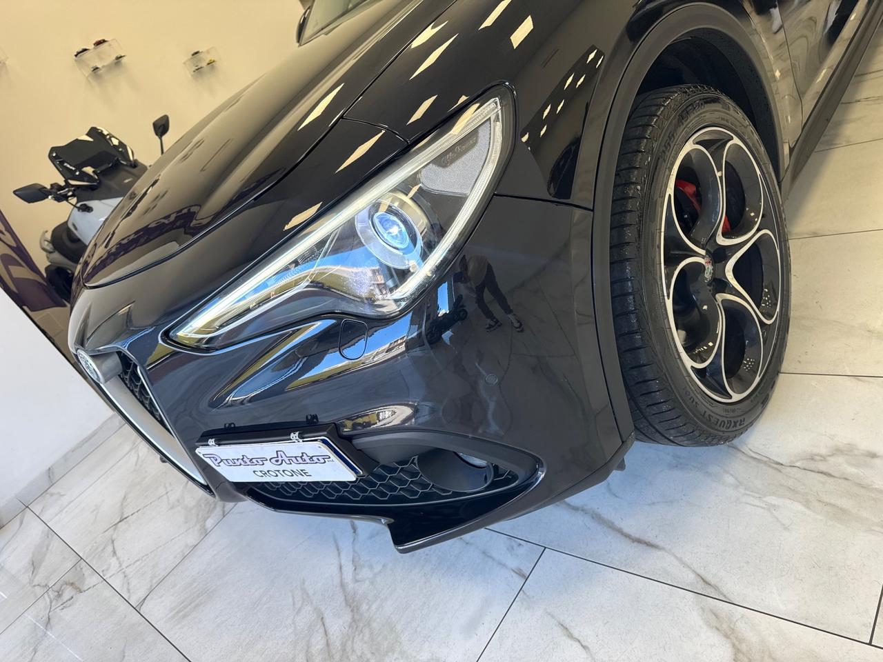 Alfa Romeo Stelvio 2.2 Turbodiesel 210 CV AT8 Q4 Executive