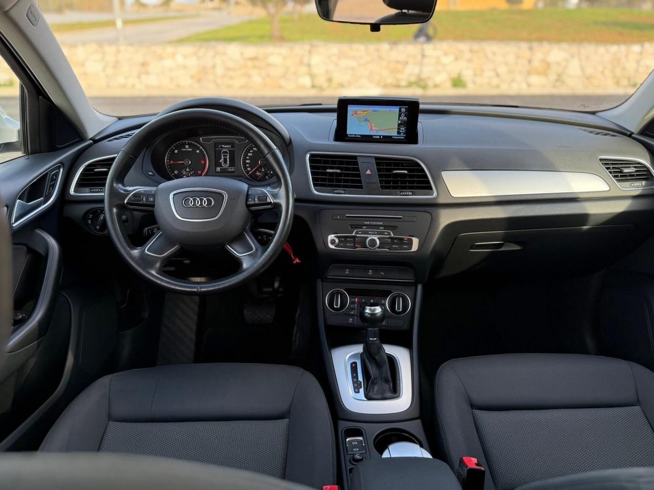 Audi Q3 2.0 TDI 150 CV S tronic Business
