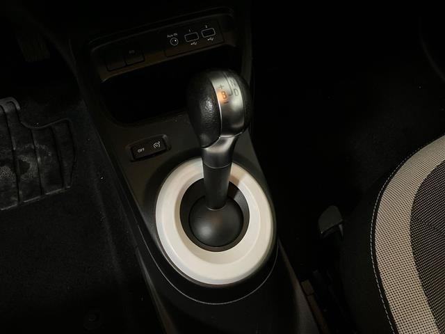 RENAULT Twingo 22kWh Equilibre