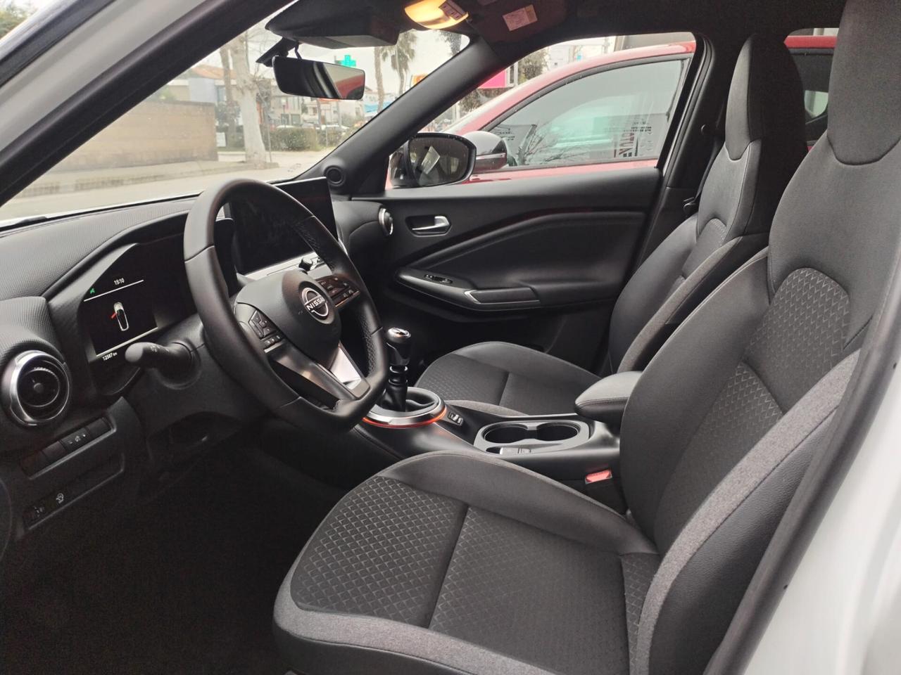 Nissan Juke 1.0 DIG-T 114 CV N-Connecta