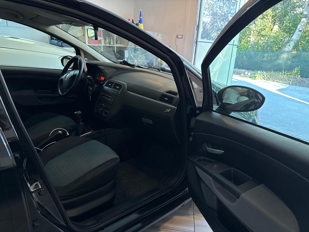 Fiat Punto 1.4 gpl benzina neopatentati