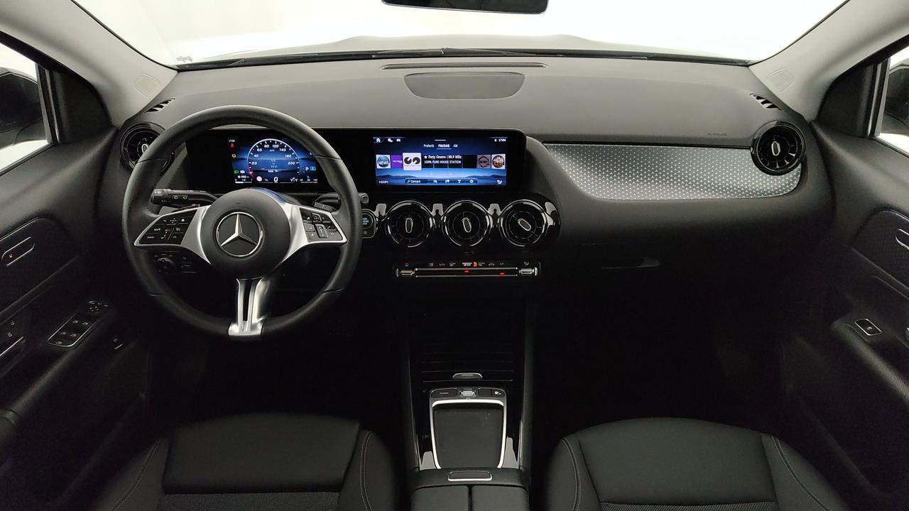 Mercedes-Benz GLA 180 d Advanced auto
