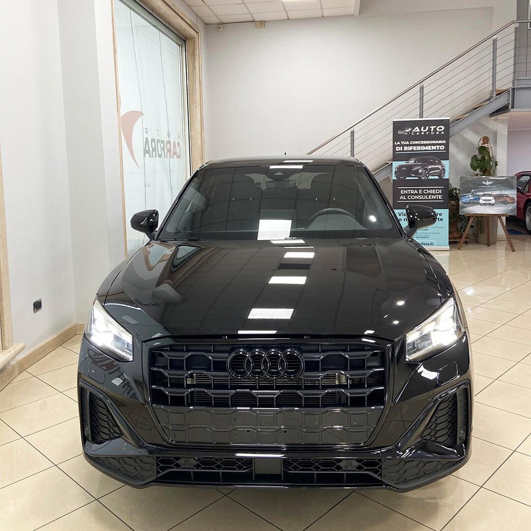 Audi Q2 35 TDI S tronic Identity Black