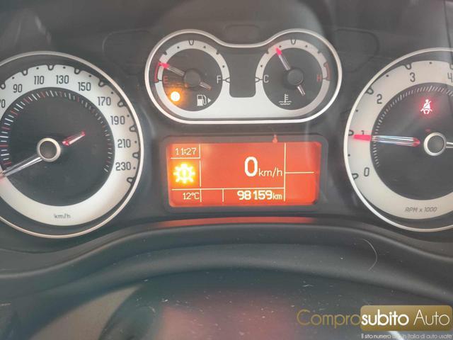 FIAT 500L 1.4 95 C (Tetto da rifare vetro)