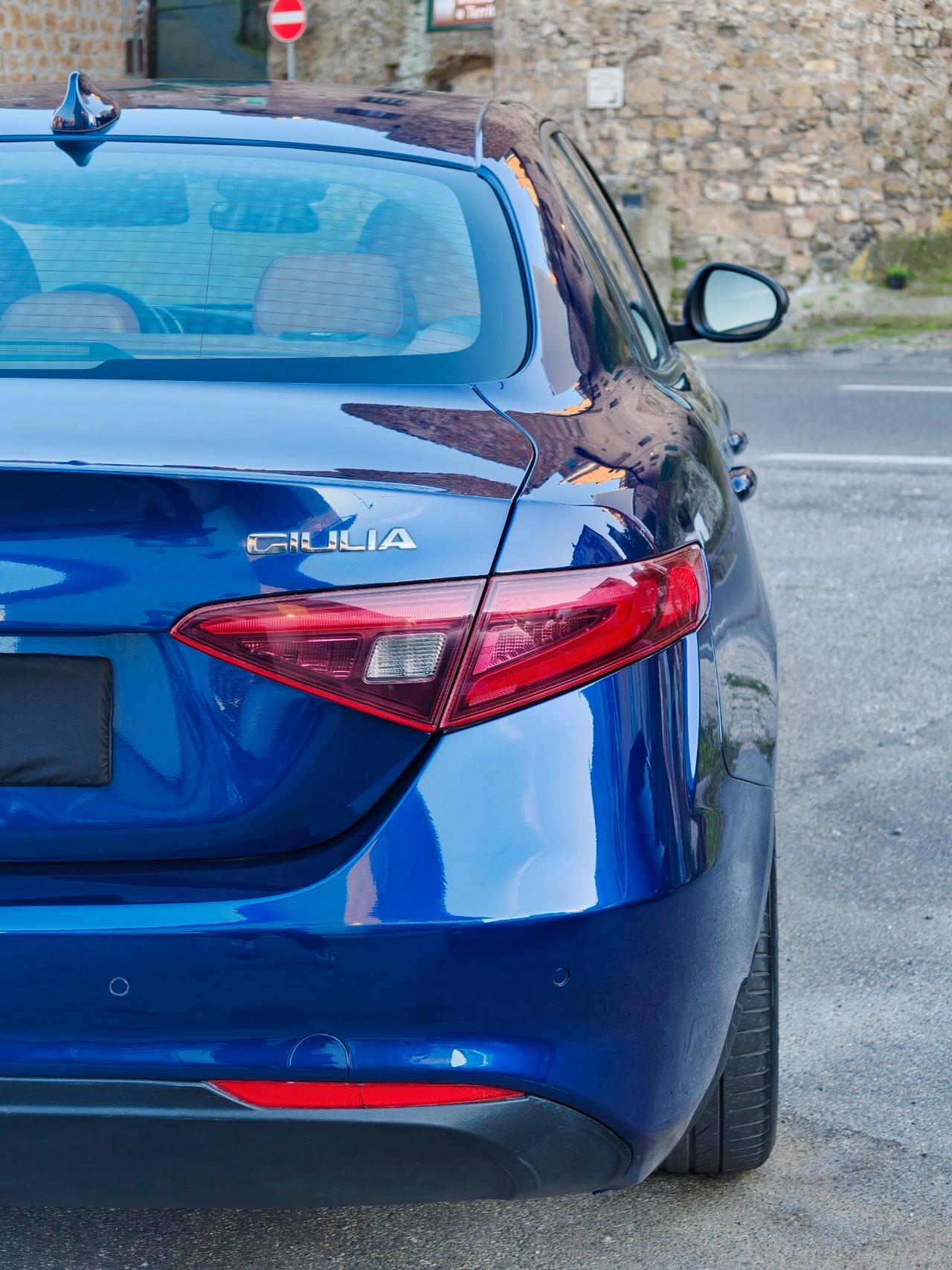 Alfa Romeo Giulia 2.2 Turbodiesel 150 CV AT8 Super