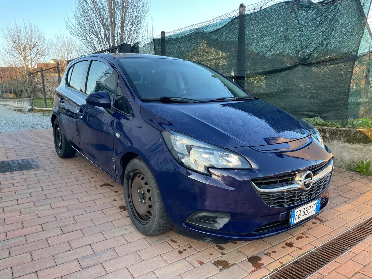 Opel Corsa 1.2 5 porte