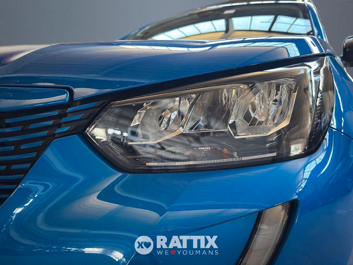 Peugeot e-2008 motore elettrico 100kW Allure Pack