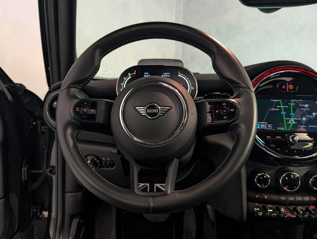 Mini Mini 5 Porte 1.5 Cooper Yours auto