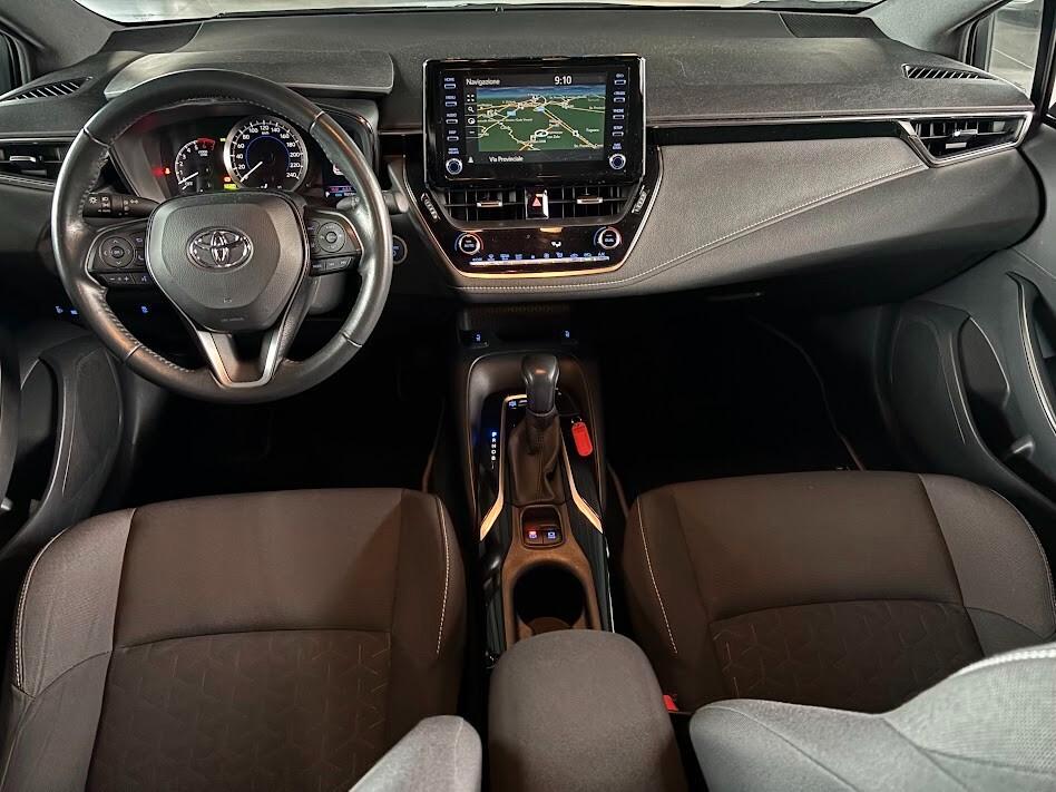 Toyota Corolla 1.8 Hybrid Business NEOPATENTATI