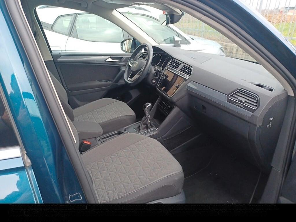 VOLKSWAGEN TIGUAN 2.0 TDI 122CV 6M. SCR LIFE ( FARI LED - CLIMA TRIZONA - MIRROR - PARK ASSIST )